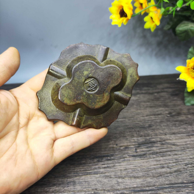 Antique collection, vintage -p - Vintage Collectible Ashtrays recension och pris