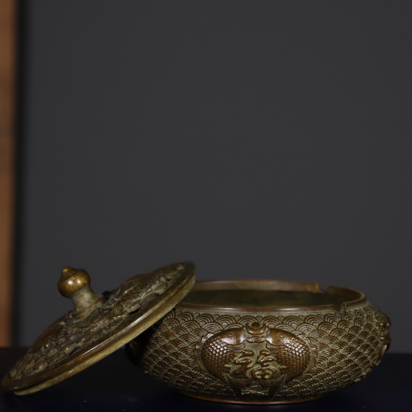 Antique Pure Copper Double Fis - Vintage Collectible Ashtrays recension och pris